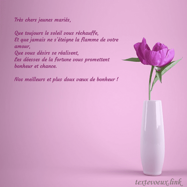 Carte postale électronique avec une pivoine dans un vase Très chers jeunes mariés,
Que toujours le soleil Carte postale électronique avec une pivoine dans un vase