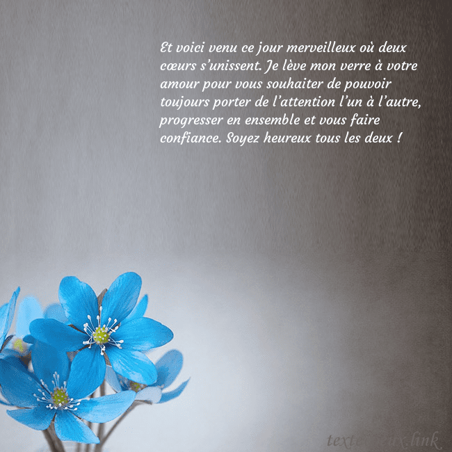 Carte postale avec violettes Et voici venu ce jour merveilleux où deux cœurs s’ Carte postale avec violettes