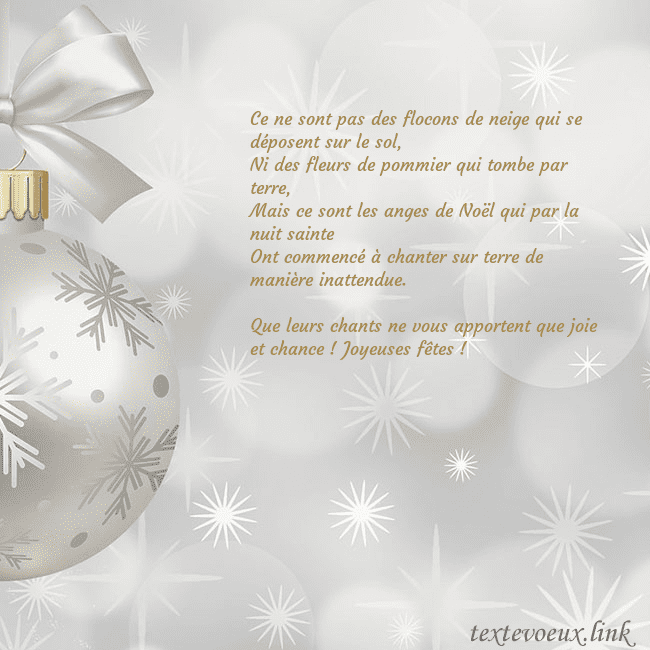 Carte postale avec un jouet de sapin de Noël en argent Ce ne sont pas des flocons de neige qui se déposen Carte postale avec un jouet de sapin de Noël en argent