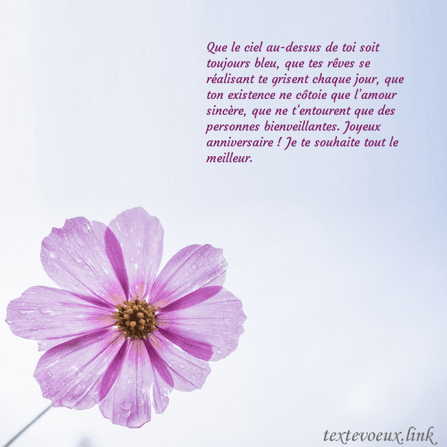 Carte électronique avec fleur violette