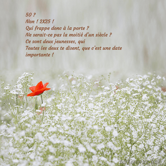 Carte électronique à fleurs blanches