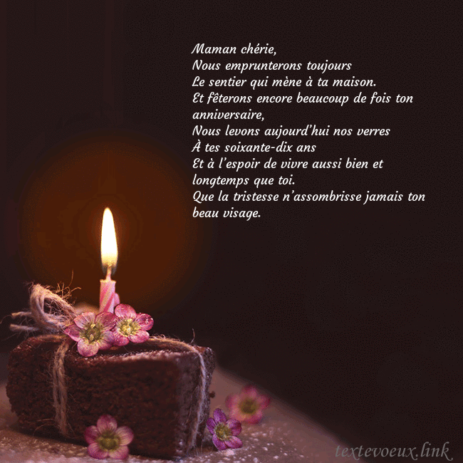 Carte animée - un gâteau avec une bougie allumée